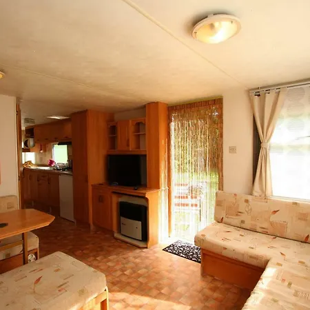 Mobilhome Fuer Familie Und Monteure *