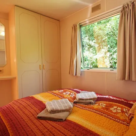 Mobilhome Fuer Familie Und Monteure * Markgrafenheide