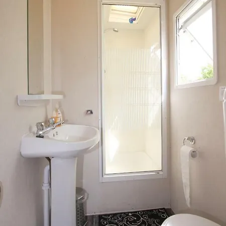 Appartamento Mobilhome Fuer Familie Und Monteure