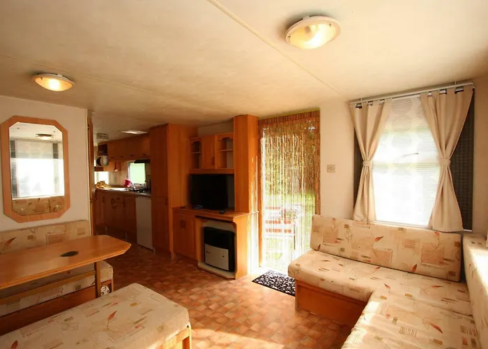 Mobilhome Fuer Familie Und Monteure *